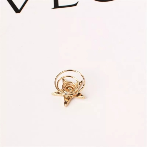 *BOGO* Festival Star Spiral Hair Grips - Picture 3 of 4